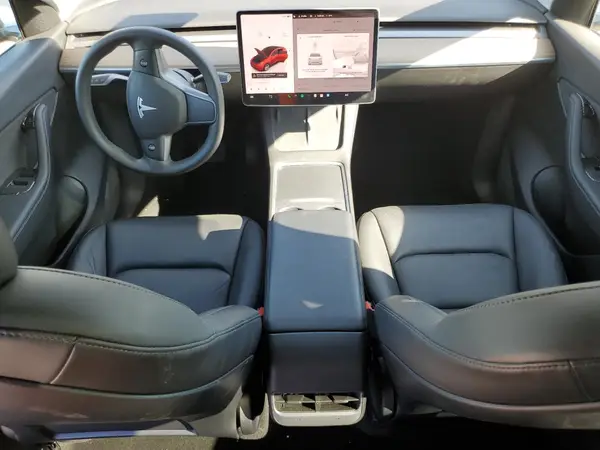 7SAYGDEEXNF400721 2022 TESLA MODEL Y - Image 8