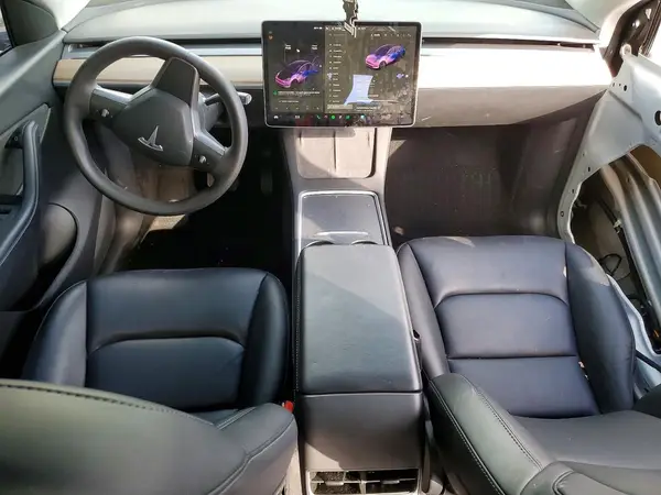 7SAYGDEEXNF401626 2022 TESLA MODEL Y - Image 8