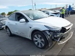 7SAYGDEEXNF402355 2022 TESLA MODEL Y
