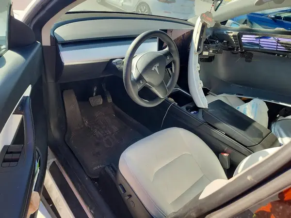 7SAYGDEEXNF422959 2022 TESLA MODEL Y - Image 8