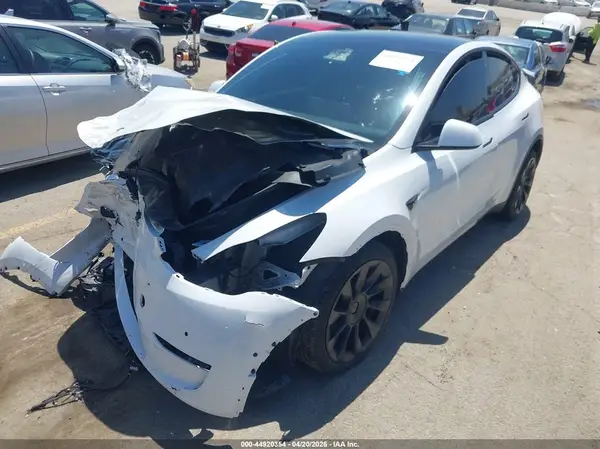 7SAYGDEEXNF423853 2022 TESLA MODEL Y - Image 2