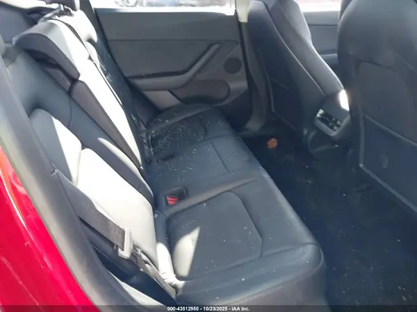 7SAYGDEEXNF429751 2022 TESLA MODEL Y - Image 8