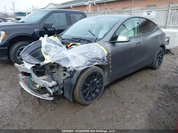 7SAYGDEEXNF431094 2022 TESLA MODEL Y - Image 2