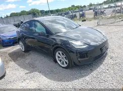 7SAYGDEEXNF433945 2022 TESLA MODEL Y