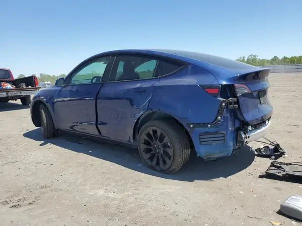 7SAYGDEEXNF444122 2022 TESLA MODEL Y - Image 2