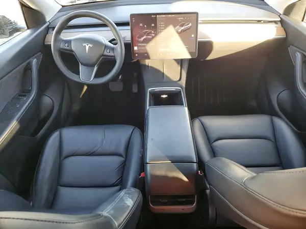 7SAYGDEEXNF447005 2022 TESLA MODEL Y - Image 8
