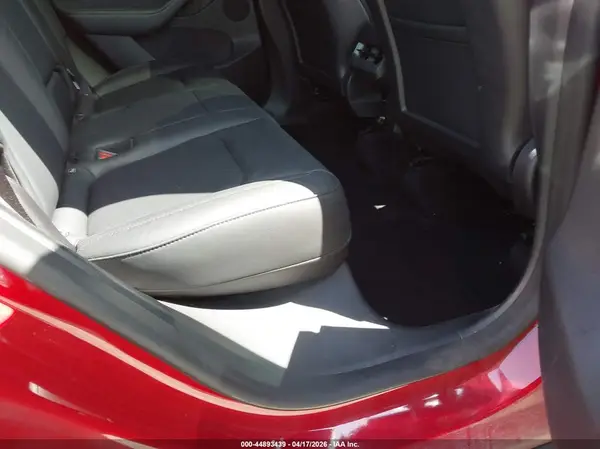7SAYGDEEXNF460174 2022 TESLA MODEL Y - Image 8
