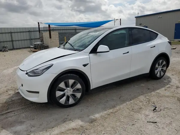 7SAYGDEEXNF460188 2022 TESLA MODEL Y - Image 1