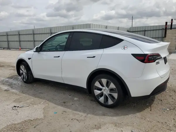 7SAYGDEEXNF460188 2022 TESLA MODEL Y - Image 2