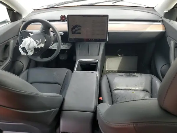 7SAYGDEEXNF460188 2022 TESLA MODEL Y - Image 8