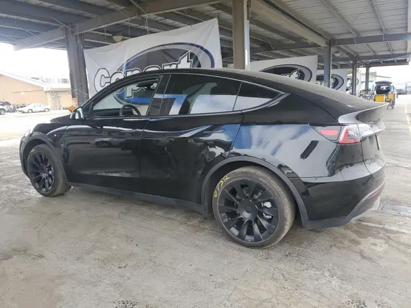 7SAYGDEEXNF505291 2022 TESLA MODEL Y - Image 2