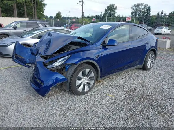 7SAYGDEEXNF507123 2022 TESLA MODEL Y - Image 2