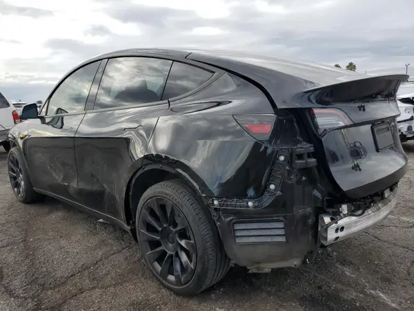 7SAYGDEEXNF509194 2022 TESLA MODEL Y - Image 2