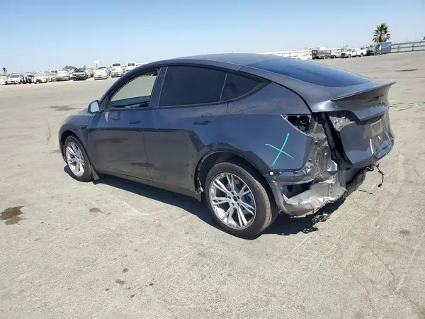 7SAYGDEEXNF519143 2022 TESLA MODEL Y - Image 2