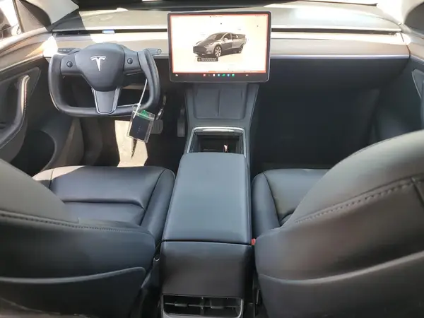 7SAYGDEEXNF519143 2022 TESLA MODEL Y - Image 8