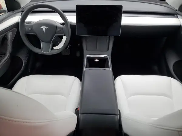 7SAYGDEEXNF536217 2022 TESLA MODEL Y - Image 8