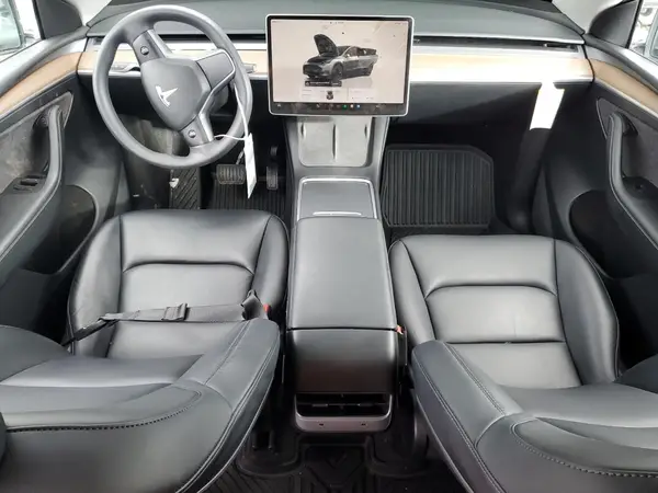 7SAYGDEEXNF549369 2022 TESLA MODEL Y - Image 8
