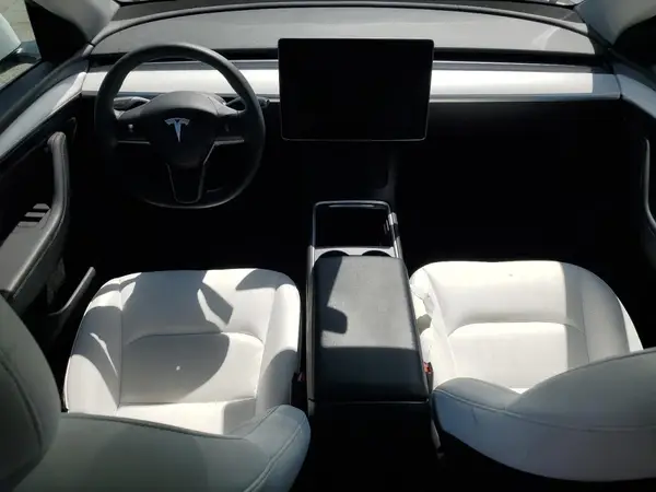 7SAYGDEEXNF549582 2022 TESLA MODEL Y - Image 8