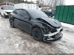 7SAYGDEEXNF550425 2022 TESLA MODEL Y