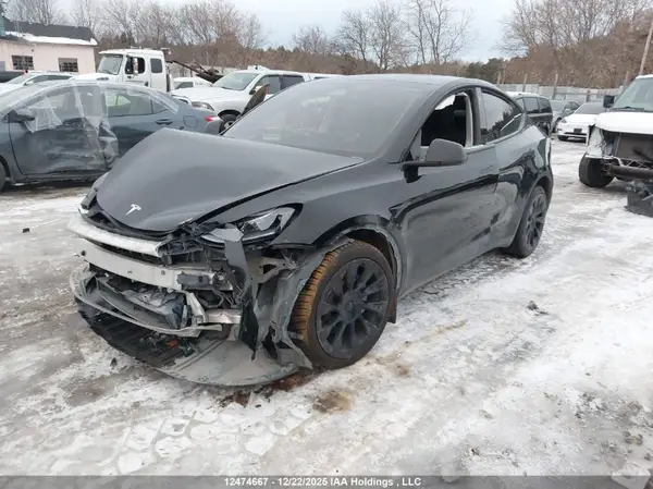 7SAYGDEEXNF550425 2022 TESLA MODEL Y - Image 2