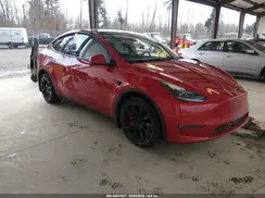 7SAYGDEEXNF556595 2022 TESLA MODEL Y