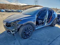 7SAYGDEEXNF559173 2022 TESLA MODEL Y