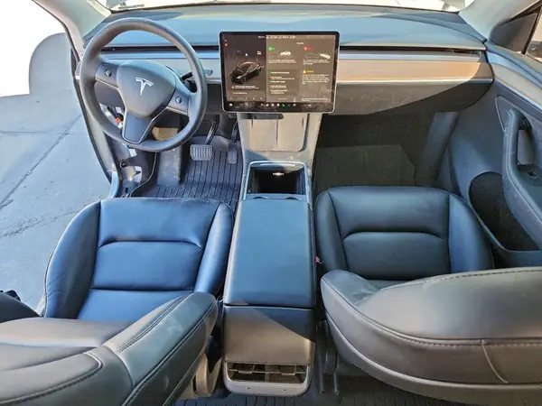 7SAYGDEEXNF559173 2022 TESLA MODEL Y - Image 8