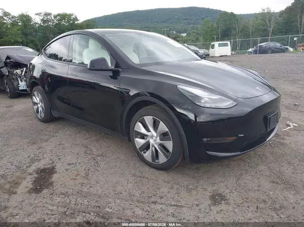 7SAYGDEEXNF565443 2022 TESLA MODEL Y - Image 1