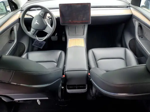 7SAYGDEEXPA025025 2023 TESLA MODEL Y - Image 8