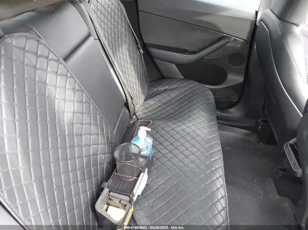 7SAYGDEEXPA025946 2023 TESLA MODEL Y - Image 8