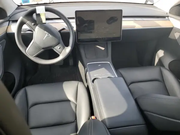 7SAYGDEEXPA030497 2023 TESLA MODEL Y - Image 8