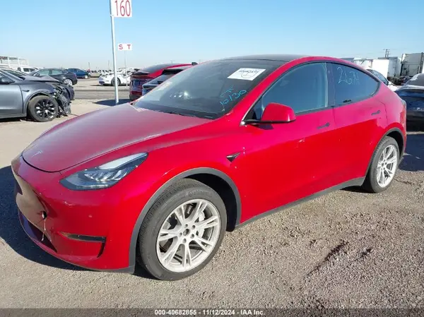 7SAYGDEEXPA031553 2023 TESLA MODEL Y - Image 2