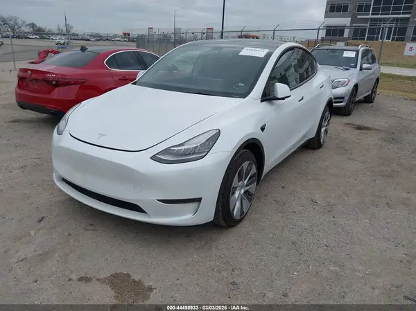 7SAYGDEEXPA037191 2023 TESLA MODEL Y - Image 2