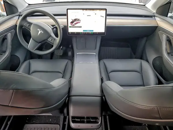 7SAYGDEEXPA040558 2023 TESLA MODEL Y - Image 8