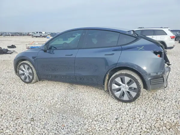 7SAYGDEEXPA053892 2023 TESLA MODEL Y - Image 2