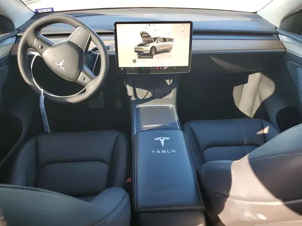7SAYGDEEXPA056047 2023 TESLA MODEL Y - Image 8