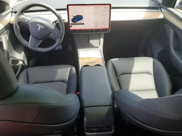 7SAYGDEEXPA058946 2023 TESLA MODEL Y - Image 8