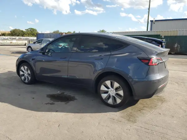 7SAYGDEEXPA066139 2023 TESLA MODEL Y - Image 2