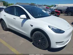 7SAYGDEEXPA069476 2023 TESLA MODEL Y