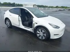 7SAYGDEEXPA069526 2023 TESLA MODEL Y