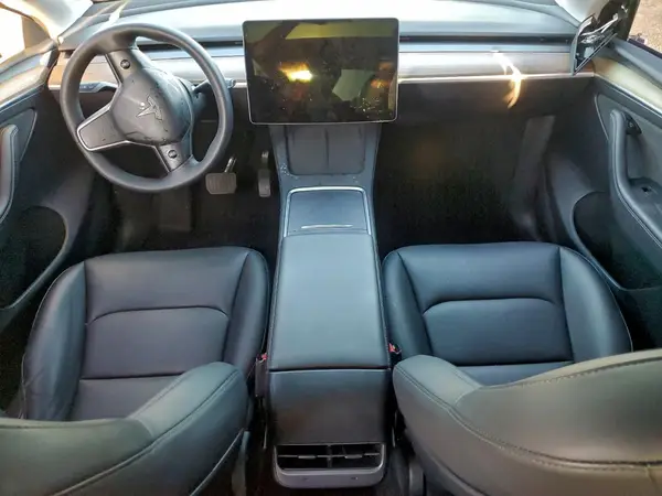 7SAYGDEEXPA074287 2023 TESLA MODEL Y - Image 8