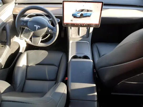 7SAYGDEEXPA078937 2023 TESLA MODEL Y - Image 8