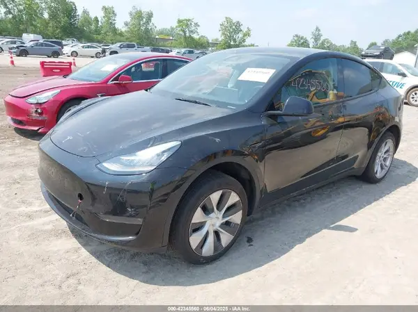 7SAYGDEEXPA083135 2023 TESLA MODEL Y - Image 2
