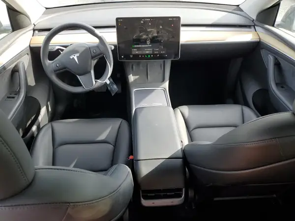 7SAYGDEEXPA085421 2023 TESLA MODEL Y - Image 8
