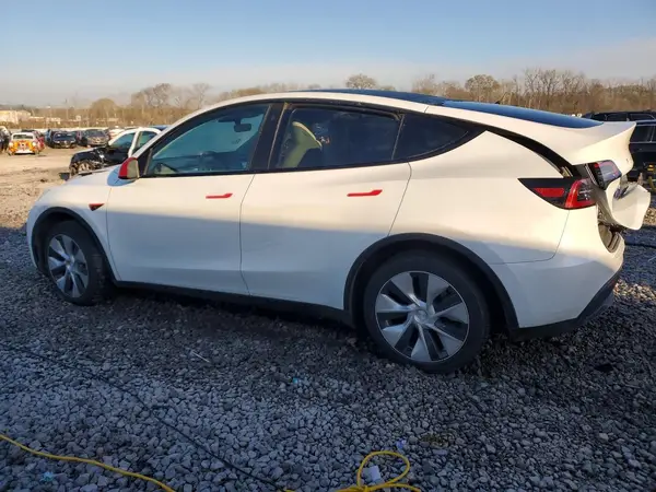 7SAYGDEEXPA091462 2023 TESLA MODEL Y - Image 2