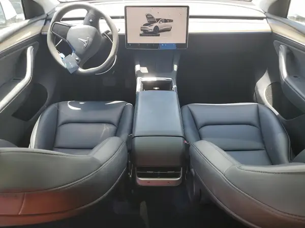 7SAYGDEEXPA099335 2023 TESLA MODEL Y - Image 8