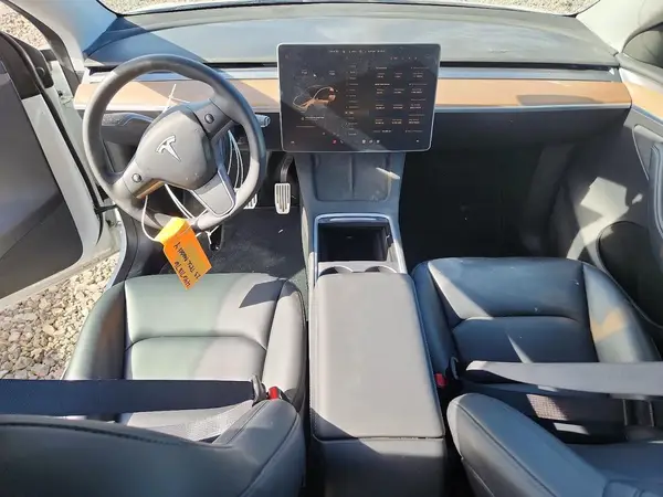 7SAYGDEEXPA101472 2023 TESLA MODEL Y - Image 8