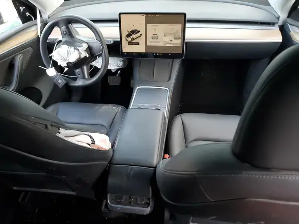 7SAYGDEEXPA101696 2023 TESLA MODEL Y - Image 8