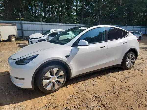 7SAYGDEEXPA105313 2023 TESLA MODEL Y - Image 1