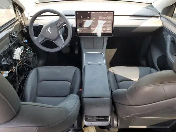 7SAYGDEEXPA105778 2023 TESLA MODEL Y - Image 8